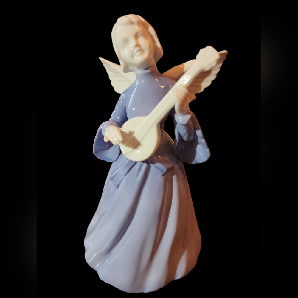 Vintage‎ Elegant Blue Angel With Mandolin 7.5" Figurine